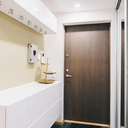 Family With Balcony And Free Parking Apartament Tallin