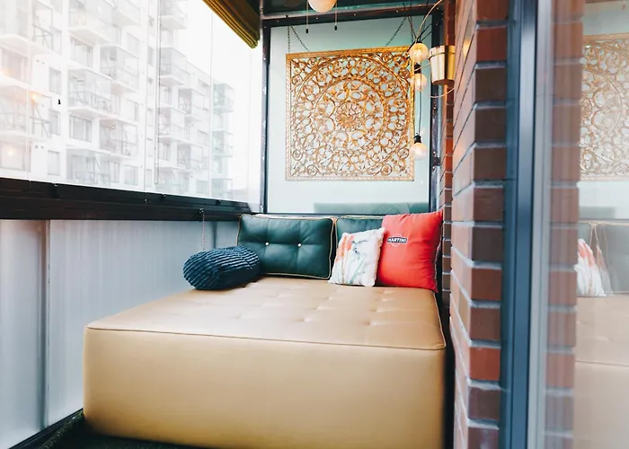 Family With Balcony And Free Parking Apartament *